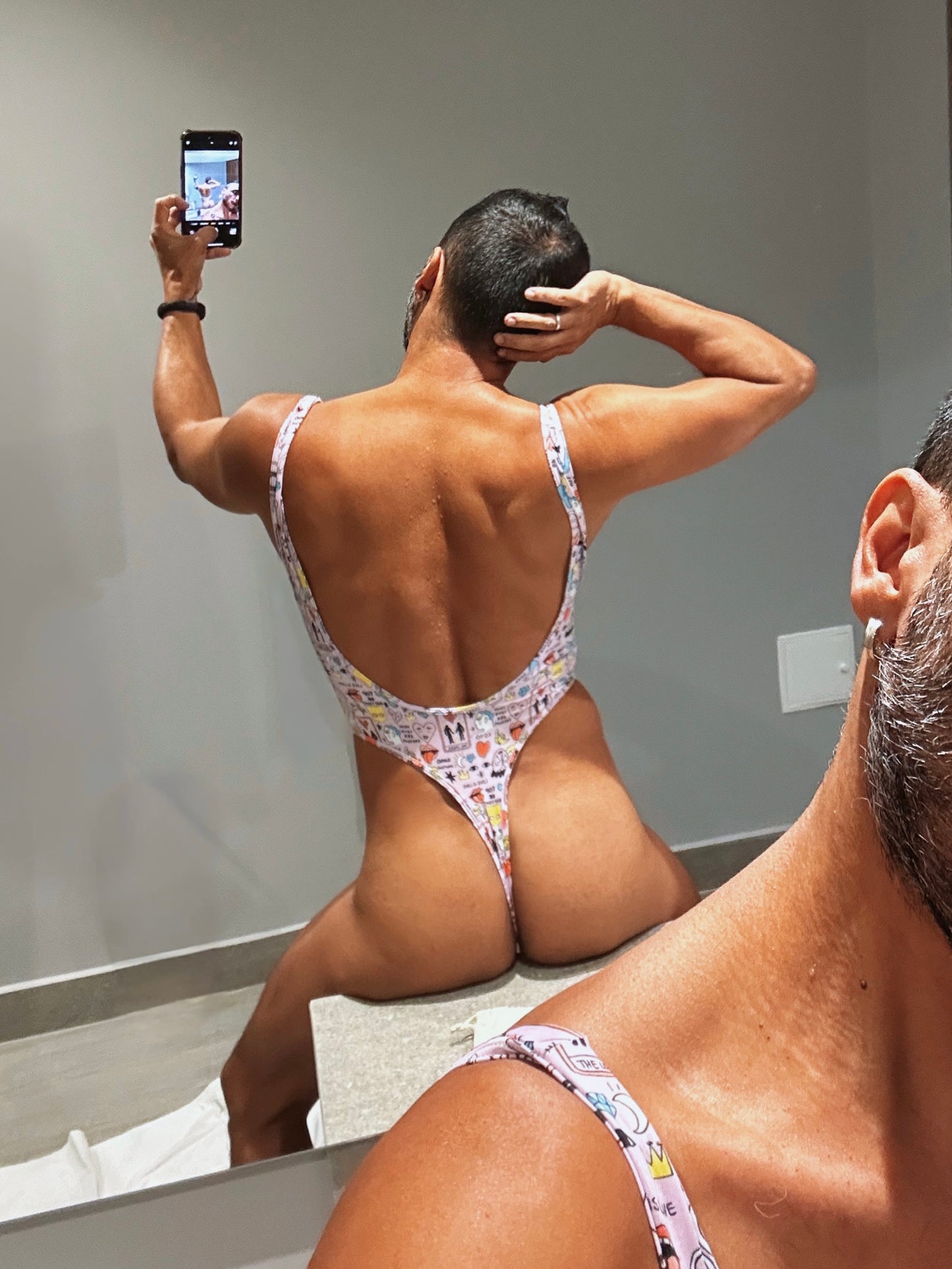 BodySuit Pink Icon